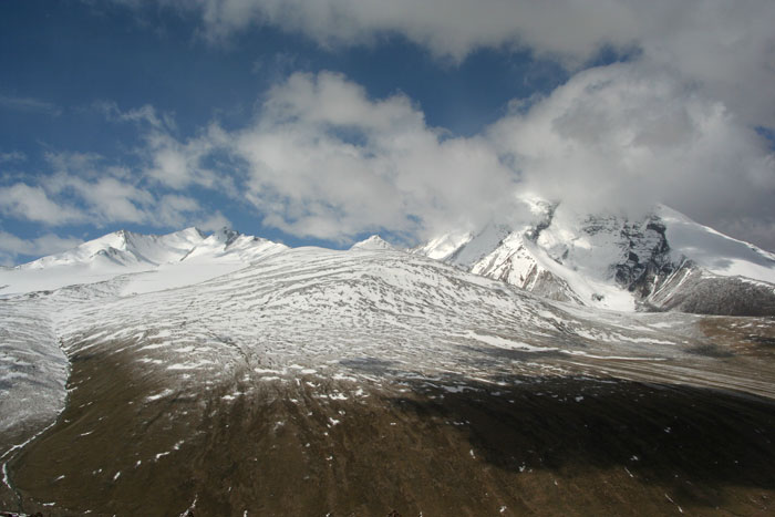 kongmaru la pass markha valley trek on a budget india