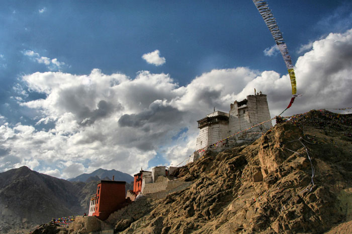 leh. backpacking india