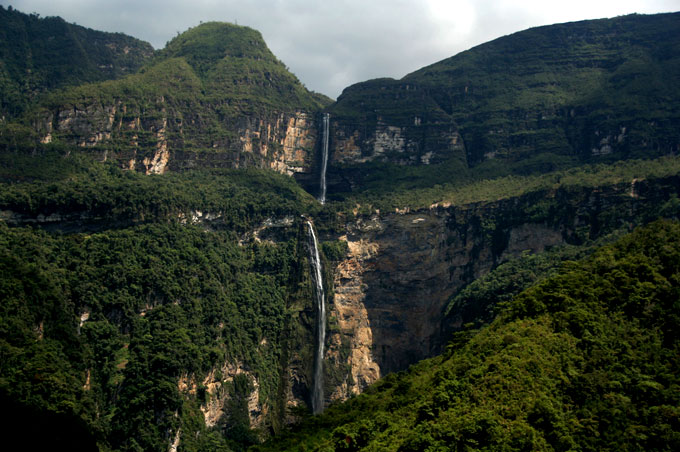 gocta falls backpacking in Peru. travel guide