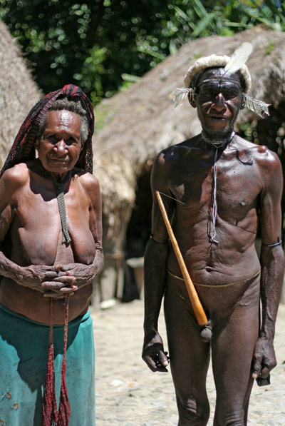 koteca people papua hiking the baliem valley on a budget