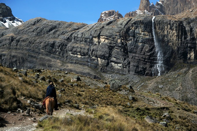 trekking al circuito Huayhuash sin guías