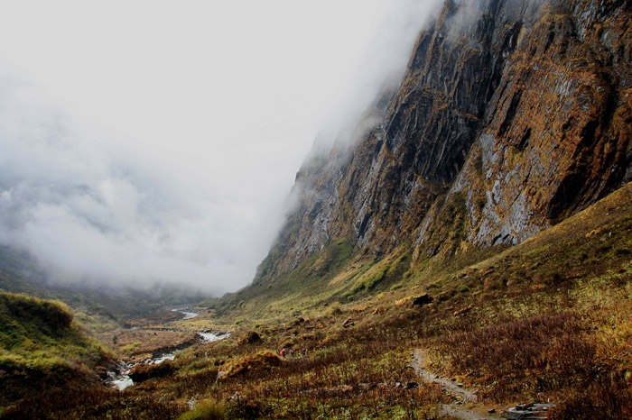 trekking al campo base del annapurna valle