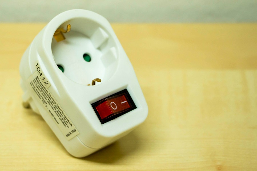best travel adapters