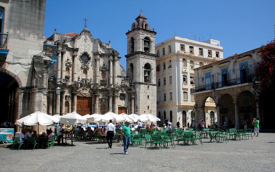 plaza catedral que hacer en la habana