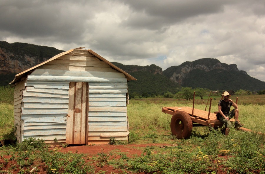 backpacking cuba vinales