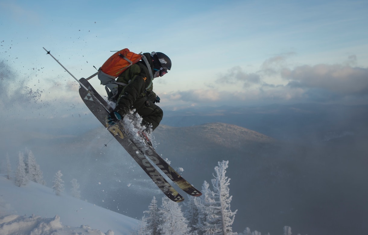 small snowboard backpack