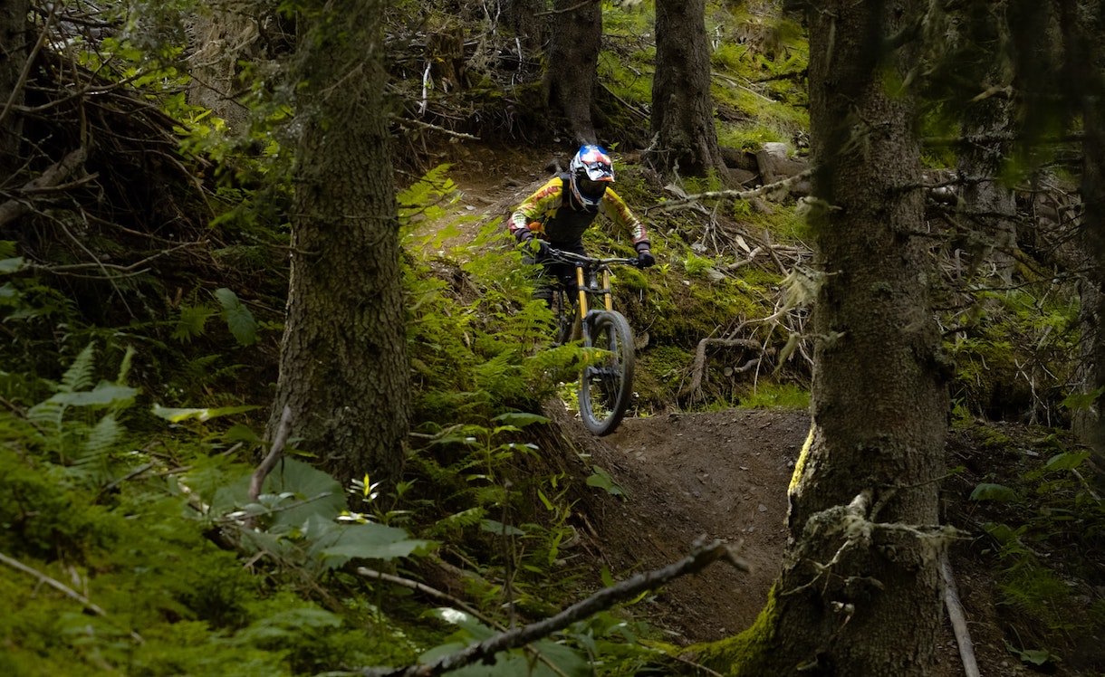 Le 10 Migliori Giacche da Mountain Bike del 2022