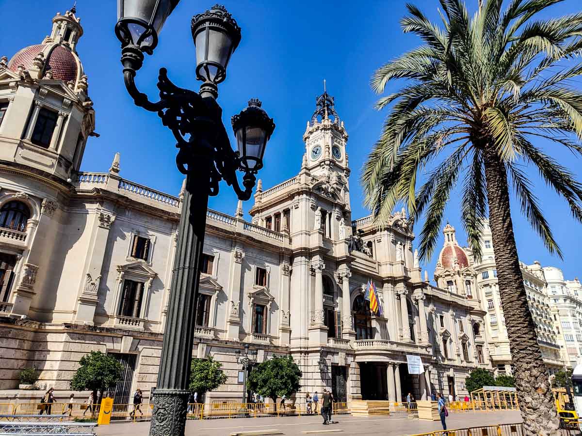 Qué ver en Valencia en 2 días: Plaza del Ayuntamiento