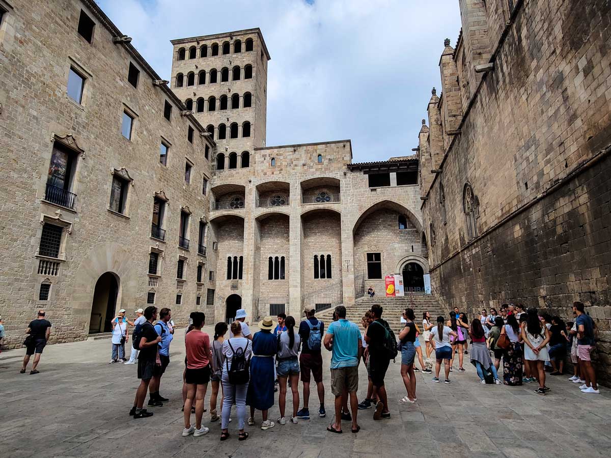 Visiter Barcelone en 1 jour: Plaza del Rey